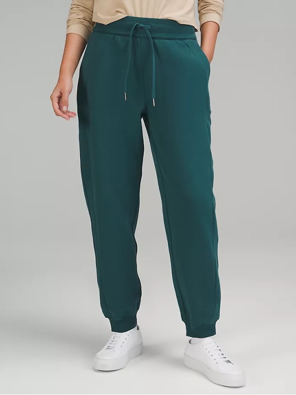 Lululemon Scuba High-Rise Relaxed
Jogger *Full Length